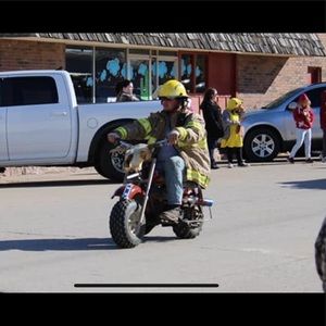 Meet your Posher, Bradly